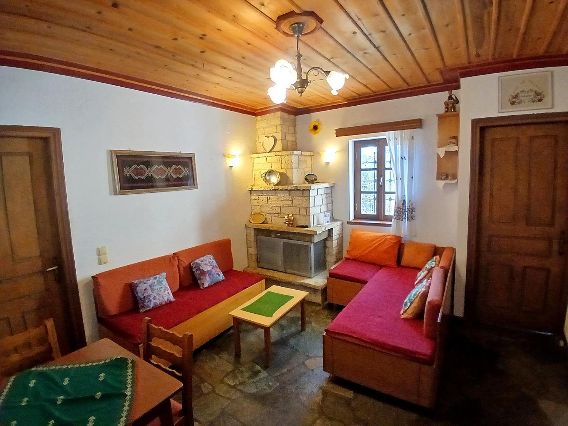 Aloni Guesthouse Ano Pedina Luaran gambar