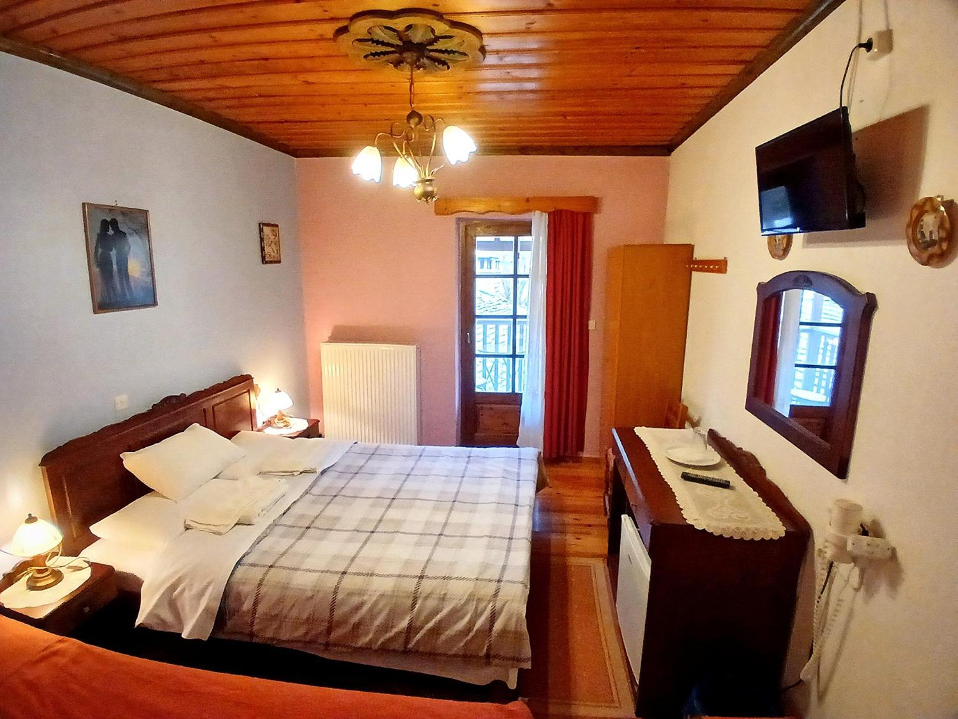 Aloni Guesthouse Ano Pedina Luaran gambar